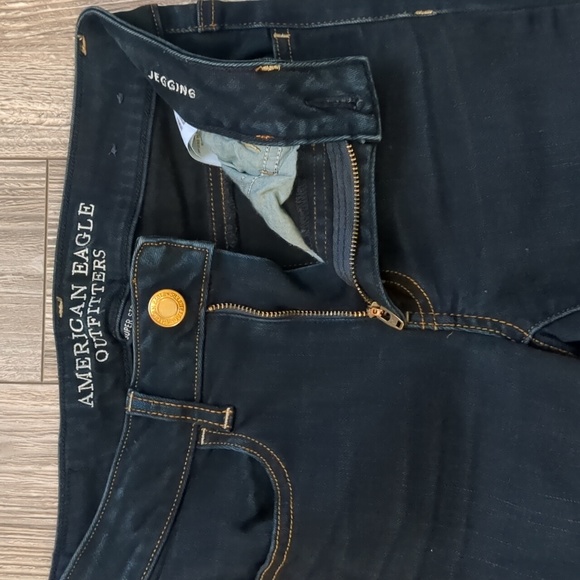 BOGO!!  American Eagle Super Stretch Jegging Size 2 - Picture 2 of 5